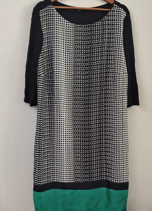 Robe midi noire et verte, marque: Yessica, état: Bon état, taille: XXXL / 46 / 18, 10,00 €, 11,20 € Protection acheteurs incluse