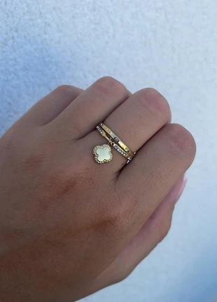 Bague dorée à breloque trèfle ajustable en acier inoxydable, zustand: Sehr gut, größe: Größenverstellbar, 9,00 €, 10,15 € beinhaltet Vinted-Käuferschutz Pro