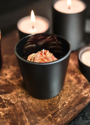 Handmade Gold-Red Knot Soya Candle, brand: Soya, condition: Very good, £6.00, £7.00 includes Buyer Protection