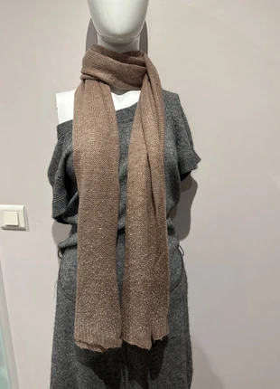 Écharpe avec paillettes violet, brand: LAINE, condition: Good, €3.00, €3.85 includes Buyer Protection