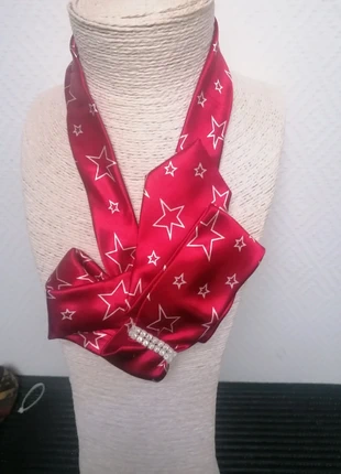 Collier cravate, marque: Unique, état: Très bon état, 3,00 €, 3,85 € Protection acheteurs incluse