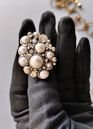 Anillo vintage plata vieja tono con perlas y cristal | diseño abombado, marque: Boutique Madrid, état: Très bon état, taille: 18,1 mm, 11,90 €, 13,20 € Protection acheteurs incluse