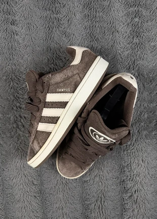 Superbe basket Femme Adidas Campus 2000s 00s 38.5 marron QR code authentique - 1020, marque: adidas, état: Très bon état, taille: 38.5, 39,00 €, 41,65 € Protection acheteurs incluse