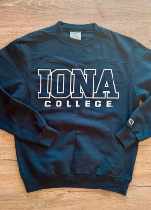 Sweat vintage Champion années 90 marine taille S, brand: Champion, condition: Very good, size: S, €25.00, €26.95 includes Buyer Protection Pro