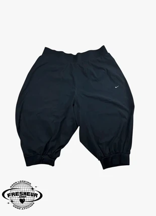 Short Sarouel Nike Uni Vintage Sport Noir - L (C338), marque: Nike, état: Très bon état, taille: L, 16,00 €, 17,50 € Protection acheteurs (Pro) incluse