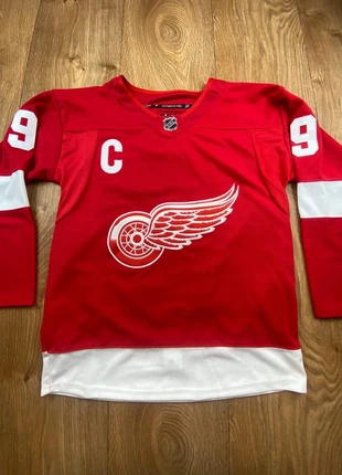 Maillot NHL Fanatics Red Wings Detroit Taille L, marque: NHL, état: Neuf sans étiquette, taille: L, 79,00 €, 83,65 € Protection acheteurs (Pro) incluse