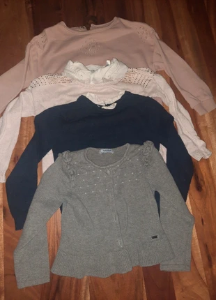 Lot 3 pull + 1 gilet 3/4ans fille, marke: Kiabi, zustand: Sehr gut, größe: 3 Jahre / 98, 4,00 €, 4,90 € inklusive Vinted-Käuferschutz