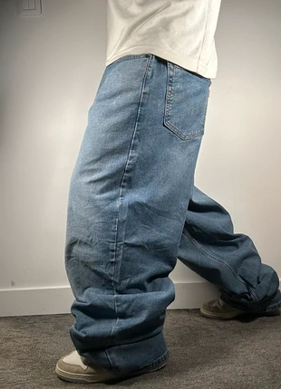 Jean Levi’s 550 bleu clair coupe baggy – W50 L32 | FR 60 | IT 66, marca: Levi's, estado: Novo com etiquetas, tamanho: PT 60 | W50, €45.00, €47.95 inclui Proteção do Comprador Pro