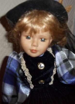 poupée de porcelaine de collection cavaliere, état: Très bon état, taille: Taille unique, 7,00 €, 8,05 € Protection acheteurs incluse