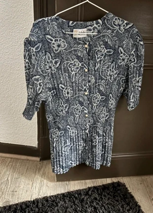 Vintage waisted pleated blouse, marque: COQUETTE, état: Très bon état, taille: M / 38 / 10, 10,00 €, 11,20 € Protection acheteurs incluse