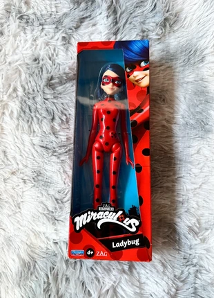Miraculous Ladybug Doll – Official ZAG Heroez Action Figure - New, marca: Playmates Toys, estado: Novo com etiquetas, tamanho: 4 anos / 104 cm, €13.00, €14.35 inclui Proteção do Comprador