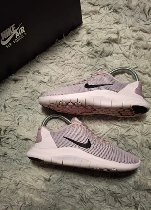 Baskets Nike Running Flex RN W Rose Lila Taille 37,5, marque: Nike, état: Très bon état, taille: 37.5, 23,75 €, 25,64 € Protection acheteurs incluse