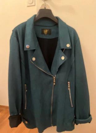 Veste suédine, marque: HF, état: Très bon état, taille: 6XL / 52 / 24, 12,00 €, 13,30 € Protection acheteurs incluse
