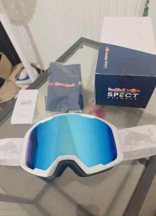 Masque de ski redbull blanc bleu, brand: Red Bull, condizioni: Nuovo con cartellino, €79.00, €83.65 include la Protezione acquisti