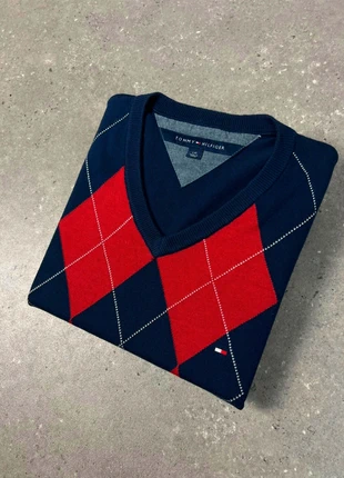Pull/sweat a col V Tommy Hilfiger L Homme motif argyle rouge marine logo brodé coton, marque: Tommy Hilfiger, état: Très bon état, taille: L, 19,35 €, 21,02 € Protection acheteurs (Pro) incluse