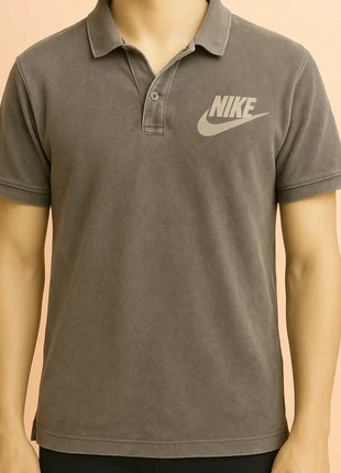 Polo Nike grise taille S, marque: Nike, état: Très bon état, taille: S, 9,00 €, 10,15 € Protection acheteurs incluse