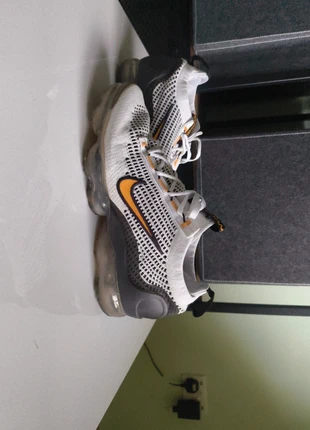 Nike Air VaporMax 2021 FlyKnit 'White, Orange ', brand: Nike Air, condition: Very good, size: 7.5, £35.00, £37.45 includes Buyer Protection