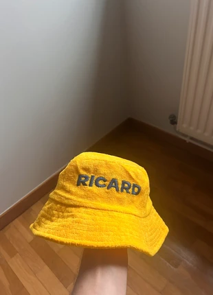 Bob Ricard, marke: Ricard, zustand: Neu, mit Etikett, größe: Einheitsgröße, 15,00 €, 16,45 € inklusive Vinted-Käuferschutz