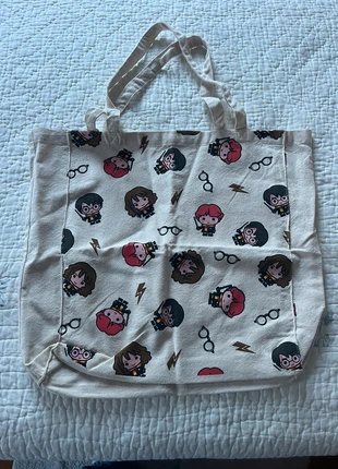 Sacs et trousse Harry Potter, marque: Harry Potter, état: Neuf sans étiquette, 10,00 €, 11,20 € Protection acheteurs incluse