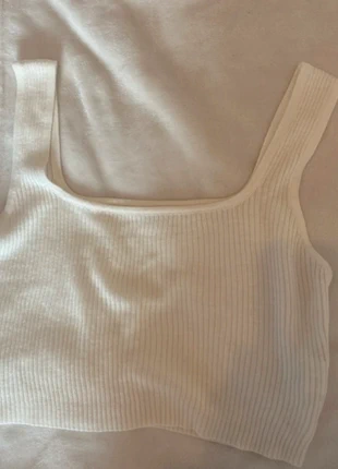 Débardeur court crème, marque: Sweewë, état: Très bon état, taille: L / 40 / 12, 2,75 €, 3,59 € Protection acheteurs incluse