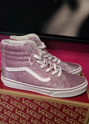 Sublimes Vans montantes Édition limitée 2025-2026 rose nude fond paillettes pailleté Modèle rare 38, brand: Vans, condition: New with tags, size: 38, €67.00, €71.05 includes Buyer Protection