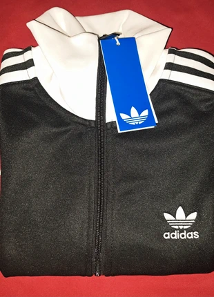 Adidas panda 🐼 tracksuit jacket new, marque: adidas, état: Neuf avec étiquette, taille: S, 70,00 €, 74,20 € Protection acheteurs incluse