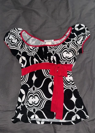 Y2K La Belle Abstract Print Blouse, brand: La Belle, condition: Very good, size: M / US 8-10, $20.00, $21.70 includes Buyer Protection