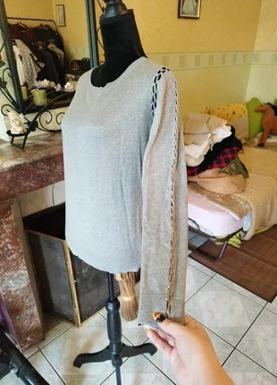 Pull gris soie détails manches tressées vintage M/38 silk glitter top sweater jumper y2k alt, marque: IKKS, état: Très bon état, taille: M / 38 / 10, 14,00 €, 15,40 € Protection acheteurs incluse