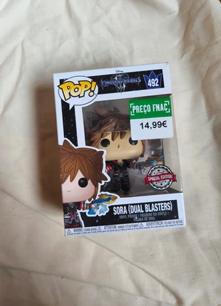 Funko POP! Disney Kingdom Hearts - Sora (Dual Blasters) 492, marca: Funko, estado: Muito bom, tamanho: Tamanho único, €10.00, €11.20 inclui Proteção do Comprador