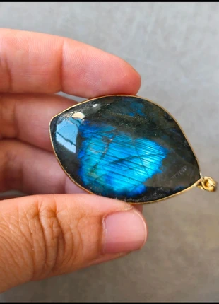 Pendentif pierre naturelle labradorite bleu (D08), marque: labradorite, état: Très bon état, 14,00 €, 15,40 € Protection acheteurs (Pro) incluse