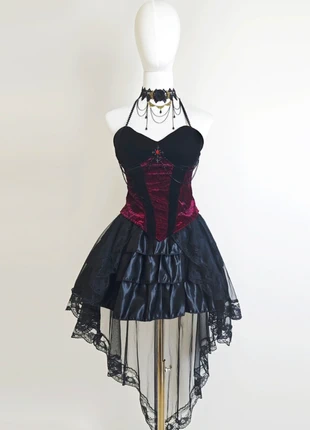 Ensemble gothique (haut + jupe + collier) - style dark élégant, marke: LOOK, zustand: Sehr gut, größe: M / 38 / 10, 43,00 €, 45,85 € inklusive Vinted-Käuferschutz