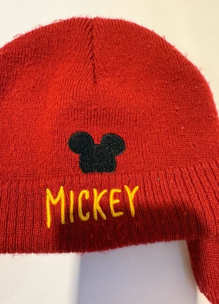 Berretta Disney 46-48 cm, brand: Disney, condizioni: Ottime, taglia: 6-12 mesi, 47 cm, €2.00, €2.80 include la Protezione acquisti