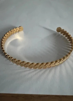 Bracelet jonc doré – style feuille & élégance naturelle, condition: New without tags, €12.90, €14.25 includes Buyer Protection