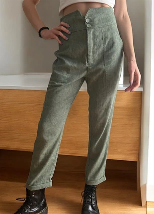 pantaloni verdi, marca: Shein, estado: Muy bueno, tamaño: S, 5,00 €, 5,95 € Protección al comprador incluida