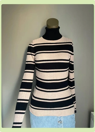 Pull col roulé rayé beige et noir viscose et nylon, marque: C&A, état: Neuf sans étiquette, taille: S / 36 / 8, 8,00 €, 9,10 € Protection acheteurs incluse