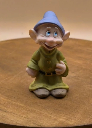 Figurine Simplet Blanche Neige et les 7 nains Disney Bully, marque: Bully, état: Très bon état, taille: Taille unique, 3,50 €, 4,38 € Protection acheteurs (Pro) incluse