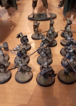 Figurine Soldat du gondor vétérans custom games workshop, marke: Games Workshop, zustand: Gut, größe: Frühchen, bis 44, 15,00 €, 16,45 € inklusive Vinted-Käuferschutz