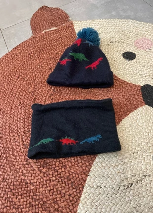 bonnet et tour de cou, merk: Kiabi, staat: Heel goed, € 1,00, € 1,75 inclusief Kopersbescherming