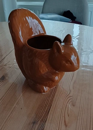 Vase/ Pot pour plante Ecureuil, marque: Hema, état: Très bon état, 5,00 €, 5,95 € Protection acheteurs incluse
