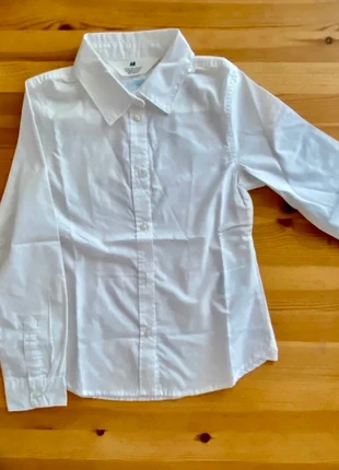 Camicia bianca H&M bambino taglia 122/128 easy iron nuova, marque: H&M, état: Neuf sans étiquette, taille: 7 ans / 122 cm, 4,00 €, 4,90 € Protection acheteurs incluse