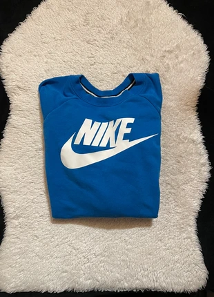 Sweatshirt Nike bleu, brand: Nike, condition: Very good, size: M, €15.00, €16.45 includes Buyer Protection