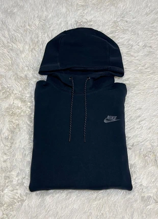 Sweat à capuche nike tech - M, marque: Nike, état: Très bon état, taille: M, 84,99 €, 89,94 € Protection acheteurs incluse