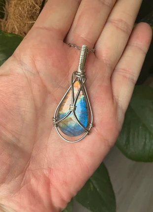 🌸 Labradoriet edelsteen ketting 🌸, staat: Heel goed, € 15,00, € 16,45 inclusief Kopersbescherming Pro