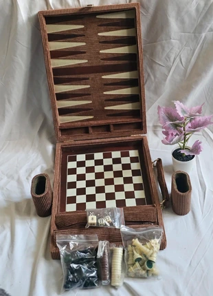 Vintage Travel Game Set – Chess & Backgammon, brand: unbranded, condition: Very good, £17.95, £19.55 includes Buyer Protection