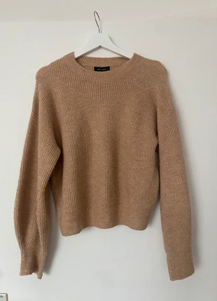 Beige Soft New Look Sweater, merk: New Look, staat: Heel goed, maat: M / 38 / 10, € 8,00, € 9,10 inclusief Kopersbescherming