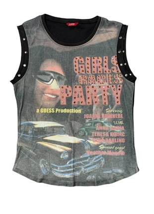 Iconic rare top Guess « Girls race party » real vintage y2k, marque: GUESS, état: Très bon état, taille: M / 38 / 10, 250,00 €, 263,20 € Protection acheteurs (Pro) incluse