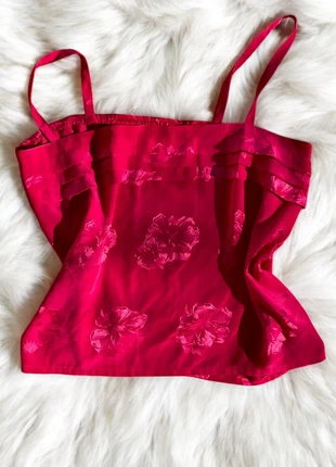 top rose vintage rose satiné féerique fleuri, marque: Vintage Love, état: Très bon état, taille: L / 40 / 12, 17,00 €, 18,55 € Protection acheteurs incluse