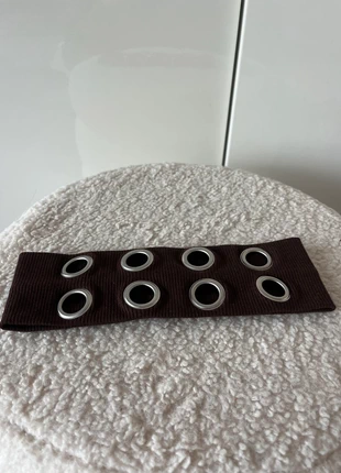 Headband eyelets brown, marque: NO LABEL, état: Neuf sans étiquette, 4,00 €, 4,90 € Protection acheteurs incluse