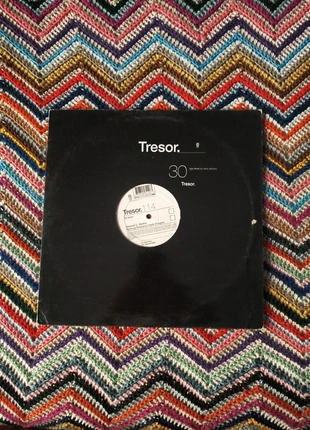 Stewart S. Walker – Nothing Produces Stark Imagery, estado: Muito bom, €8.00, €9.10 inclui Proteção do Comprador