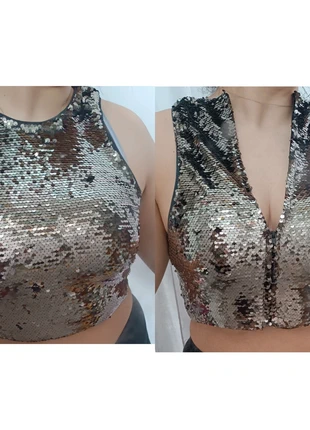 Haut top crop top à paillettes gris argenté neuf excellent état, marque: H&M, état: Neuf sans étiquette, taille: M / 38 / 10, 7,00 €, 8,05 € Protection acheteurs incluse